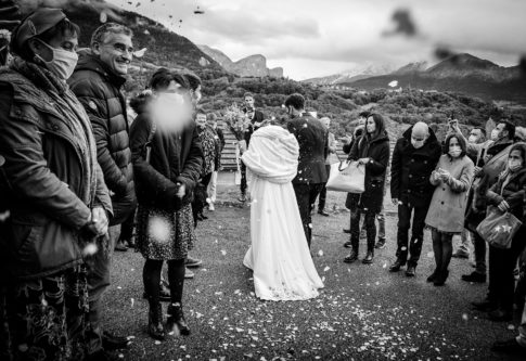 Photographe mariage grenoble naturel spontanée